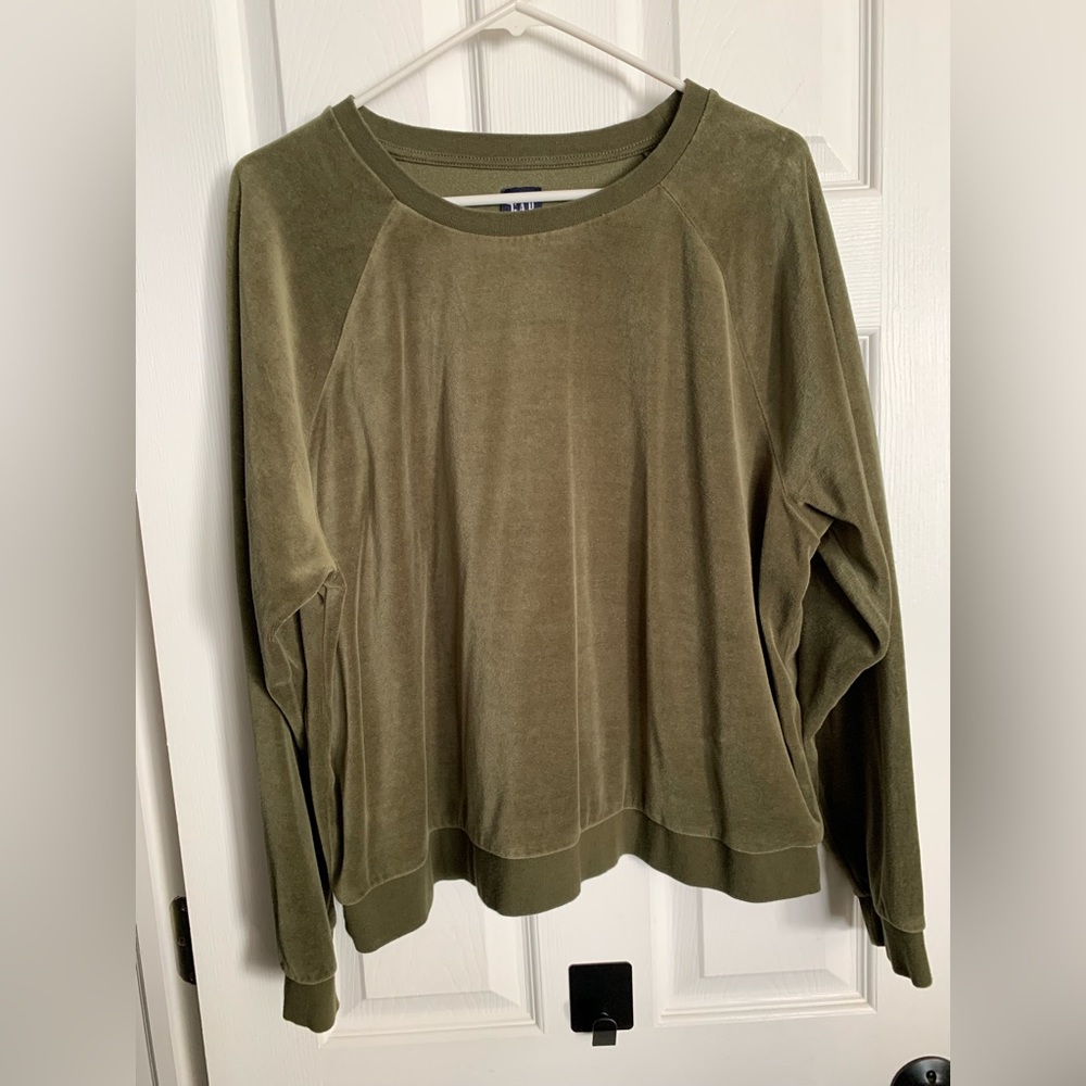 GAP velvet sweatshirt